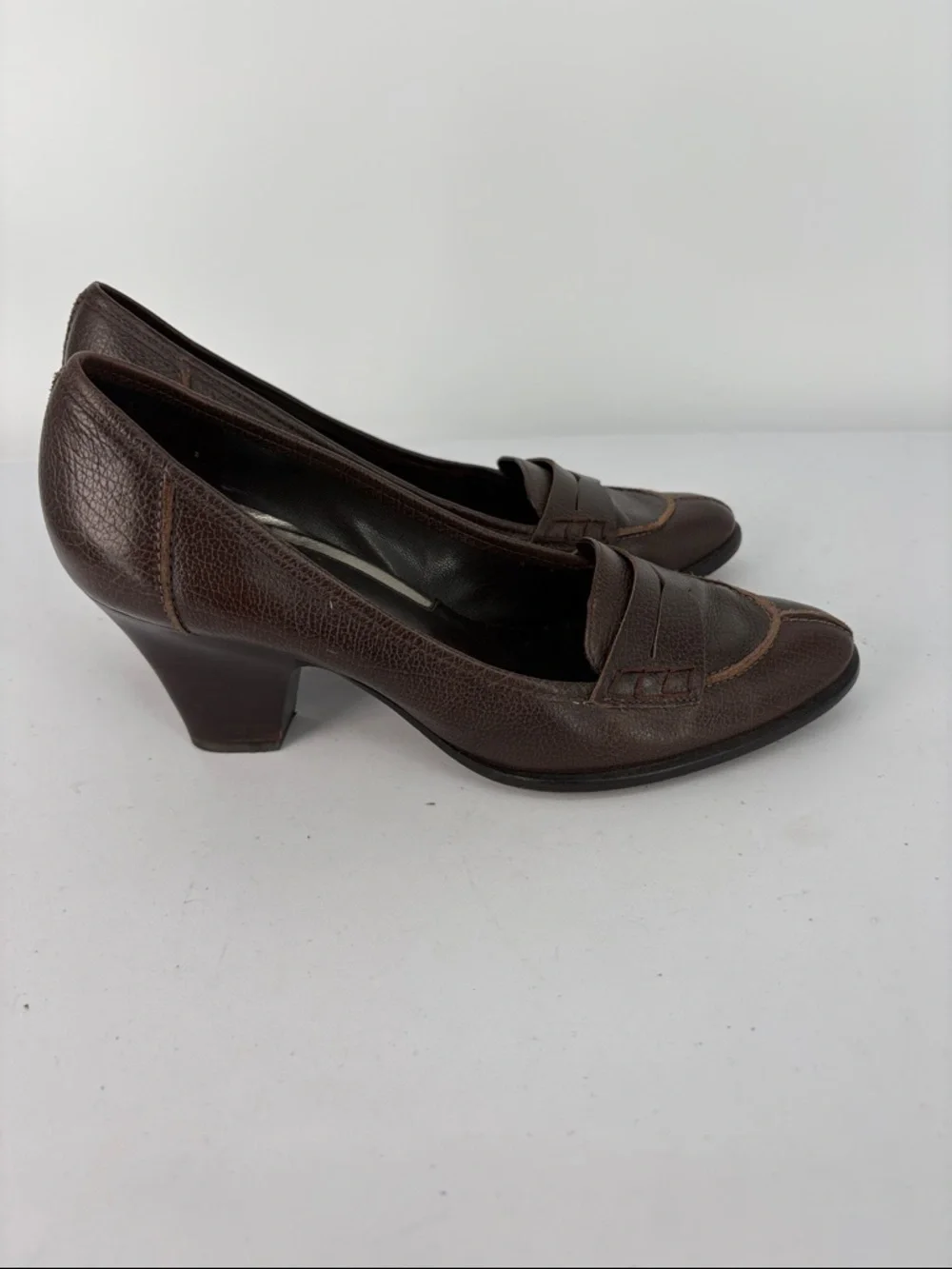 🐦‍⬛ Via Spiga Dark Brown Leather Mid Heel Loafer Pump